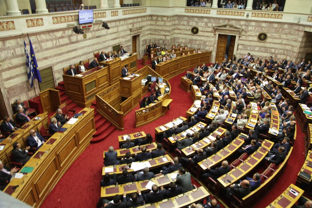 Ψήφισε «ΝΑΙ» ο Δ.Καμμένος: 127 «ΝΑΙ, 153 «ΟΧΙ» -Με την ψήφο των ΑΝΕΛ παραχωρούν το  όνομα «Μακεδονία» στα Σκόπια